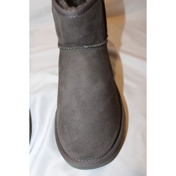 UGG Women's Classic Suede Shearling Lined Mini II Boots GRAY NWOB 8 - Picture 3 of 7